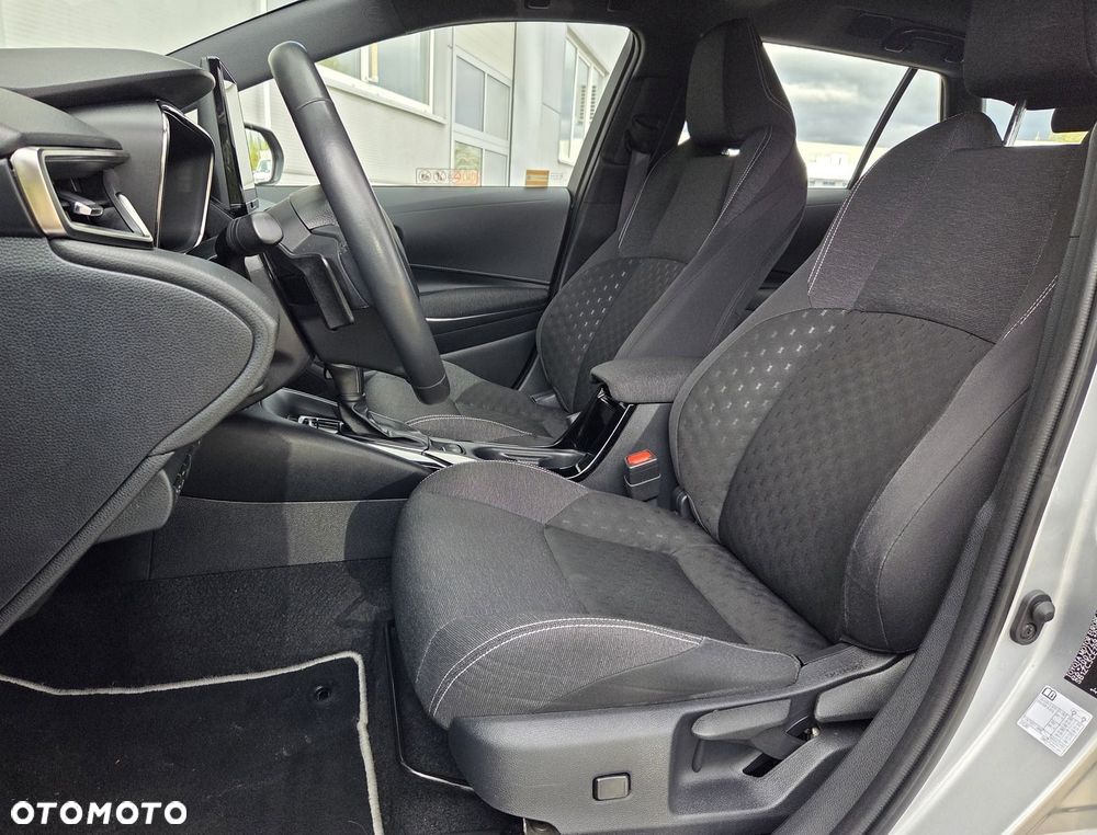 Toyota Corolla 2.0 Hybrid Comfort - 31