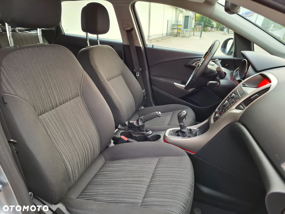 Opel Astra 1.6 Enjoy - 35