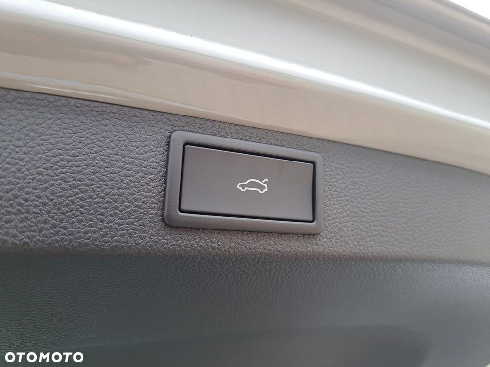 Skoda Karoq 1.5 TSI ACT Edition 130 DSG - 34