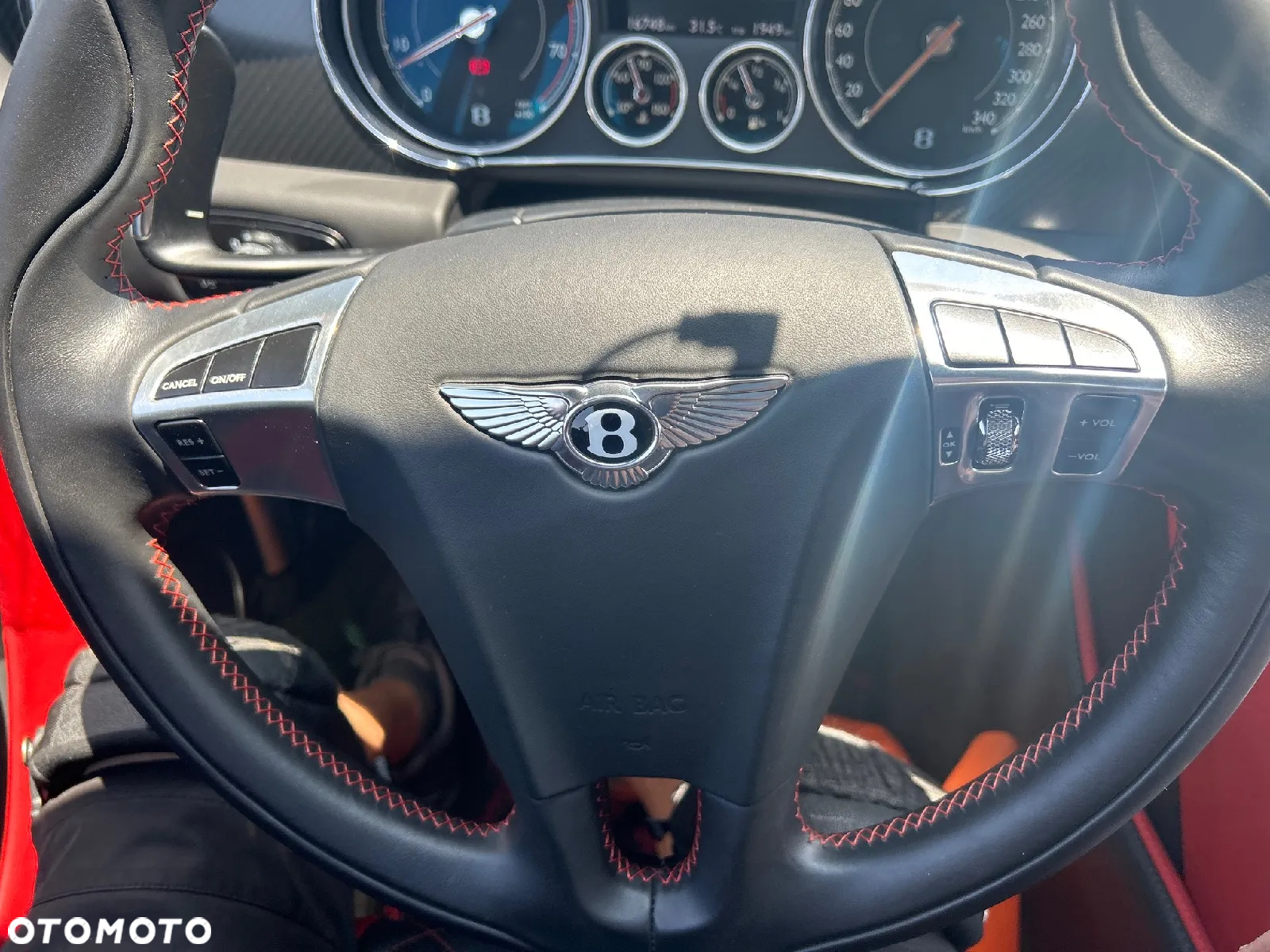 Bentley Continental GT - 19