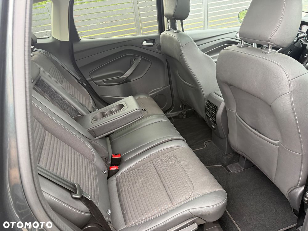 Ford Kuga 2.0 TDCi 4WD Titanium - 15