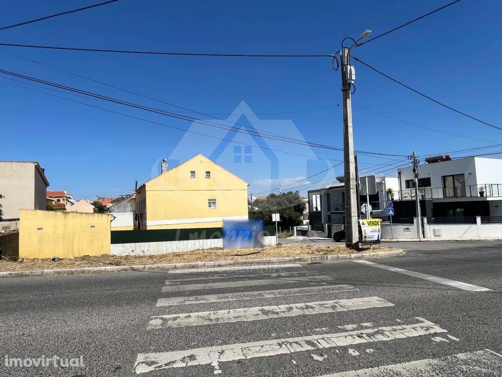 Terreno urbano de gaveto com 263 m² no Bairro das Maroitas, São Joã... - Grande imagem: 3/13