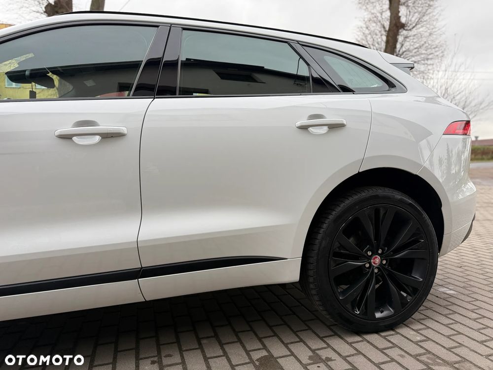 Jaguar F-Pace 20d AWD R-Sport - 19