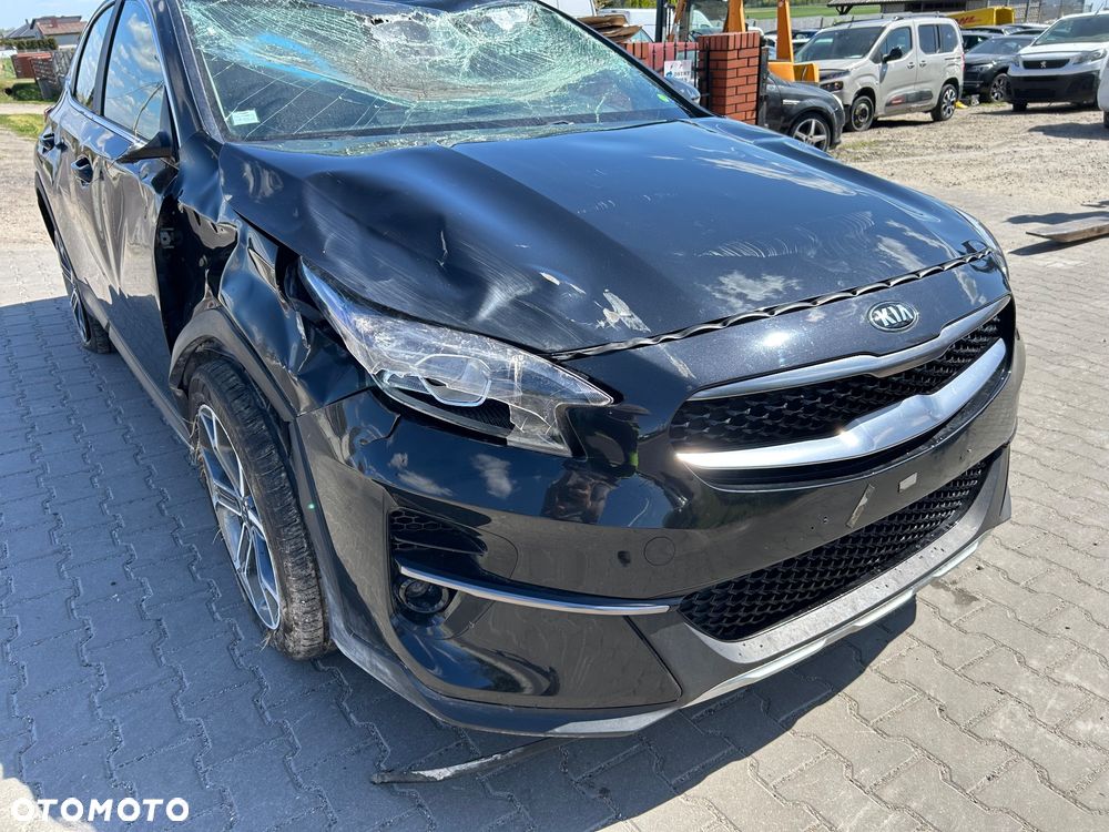 Kia XCeed - 22
