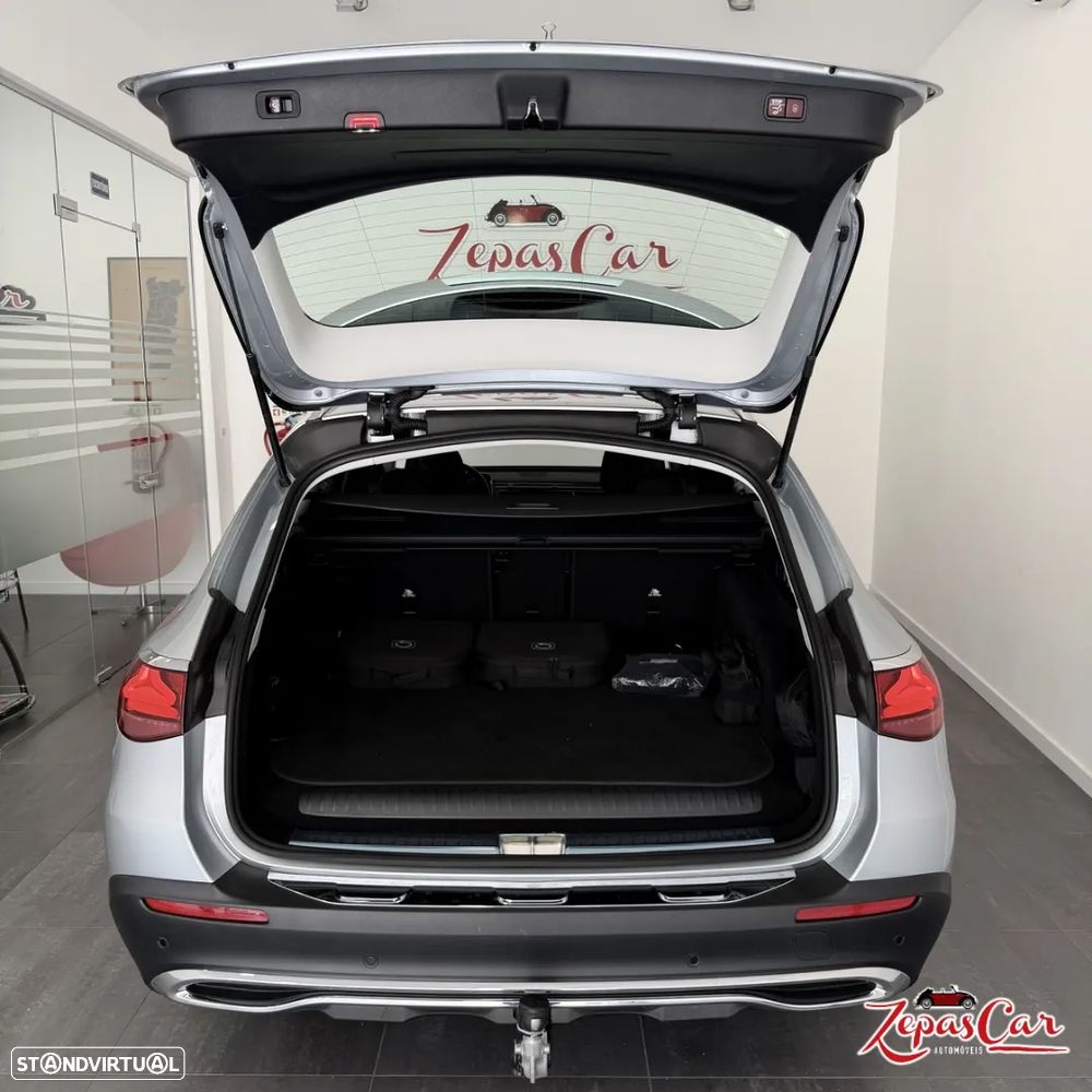 Mercedes-Benz E 300 de 4Matic All-Terrain - 14