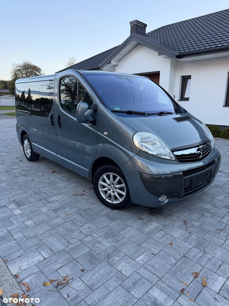 Opel Vivaro 2009 photo 3
