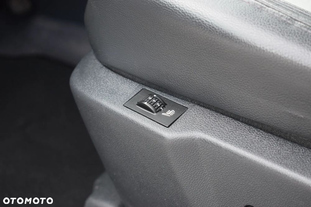 Peugeot 3008 2.0 HYbrid4 - 23