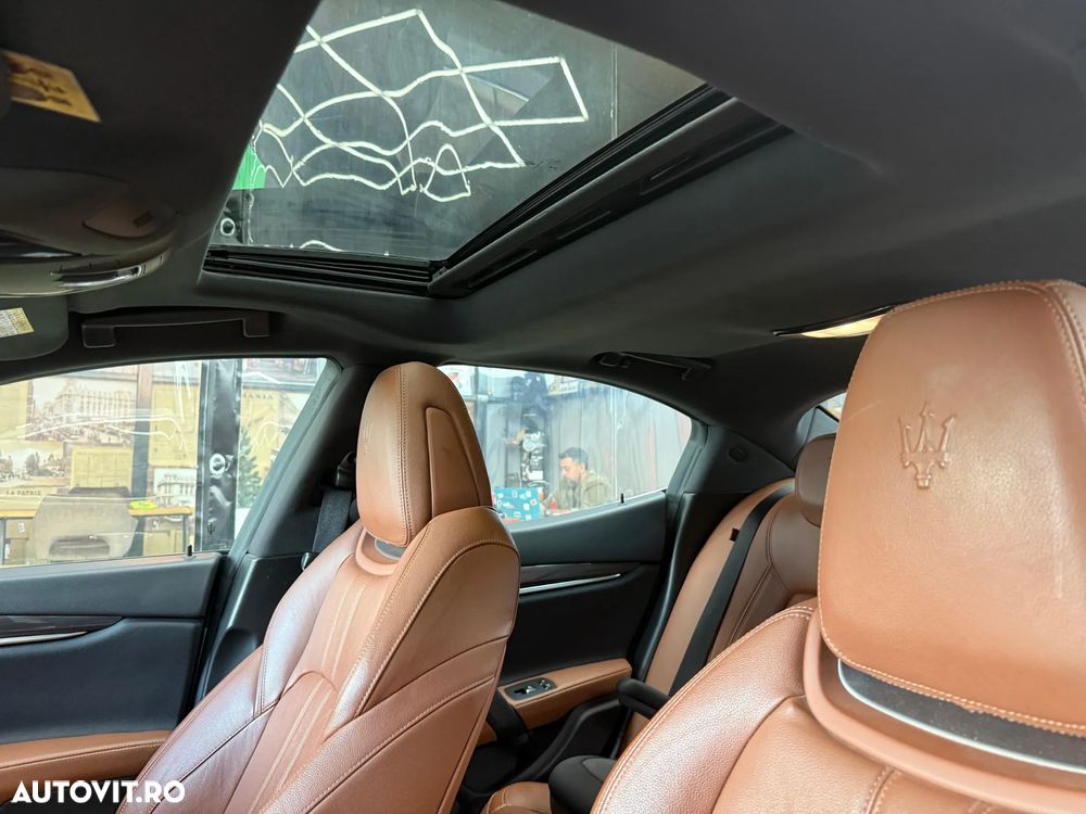 Maserati Ghibli Diesel GranSport - 24