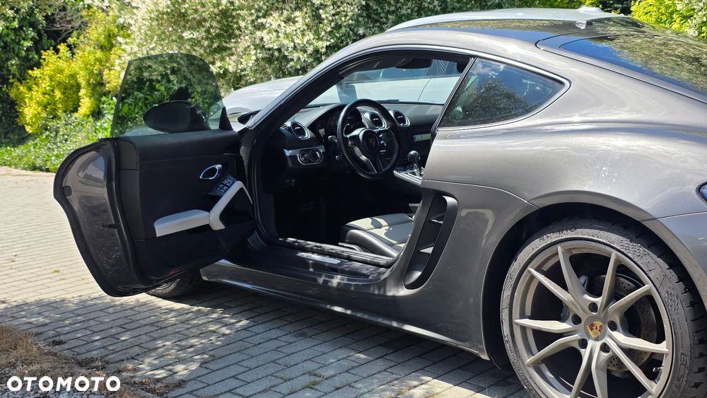 Porsche 718 Cayman T PDK - 6