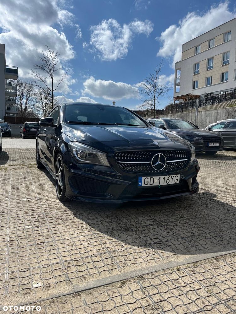Mercedes-Benz CLA 200 7G-DCT AMG Line - 2