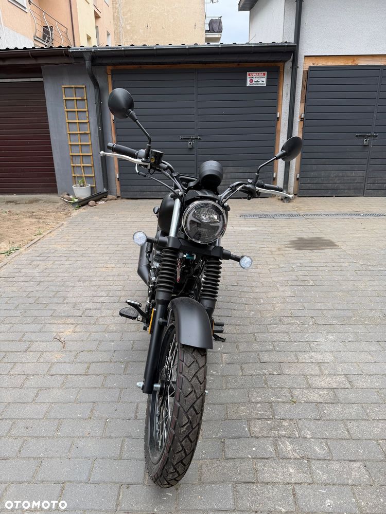 Junak M12 - 1