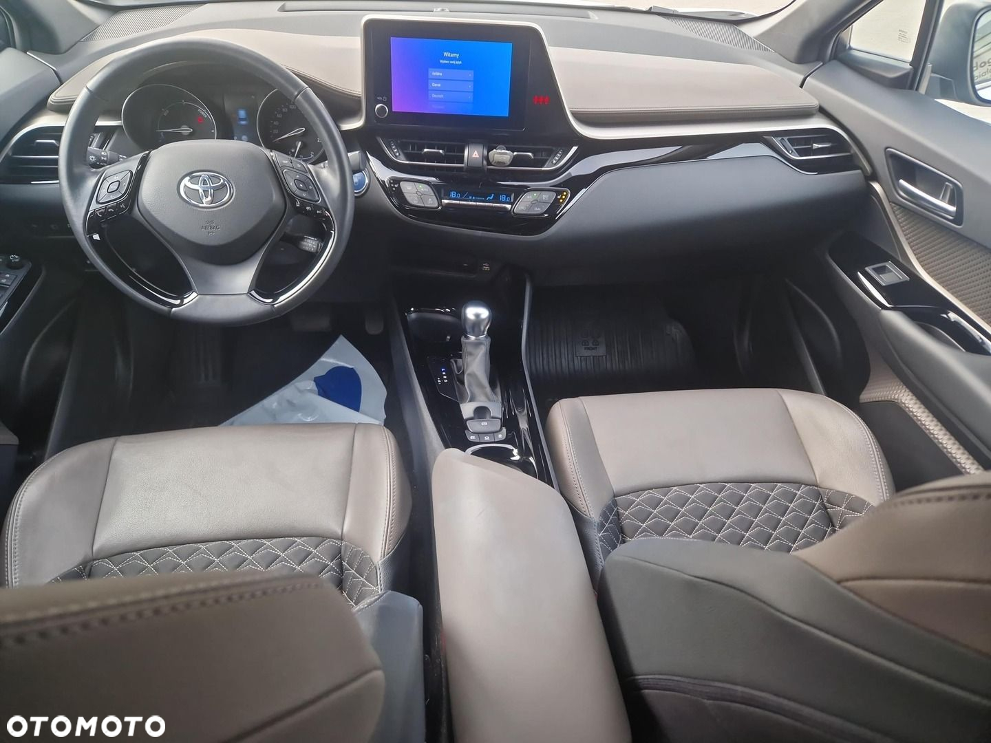 Toyota C-HR - 10
