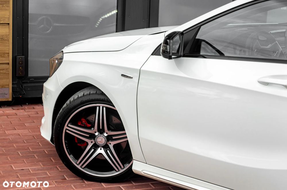 Mercedes-Benz Klasa A 250 (BlueEFFICIENCY) 7G-DCT AMG Sport - 8