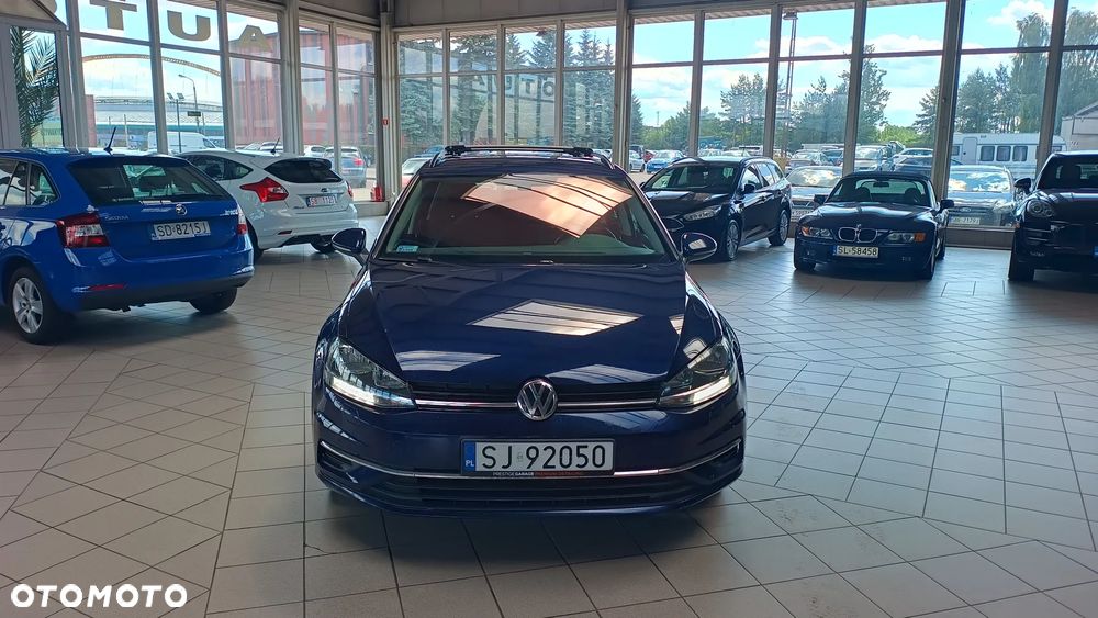 Volkswagen Golf - 12