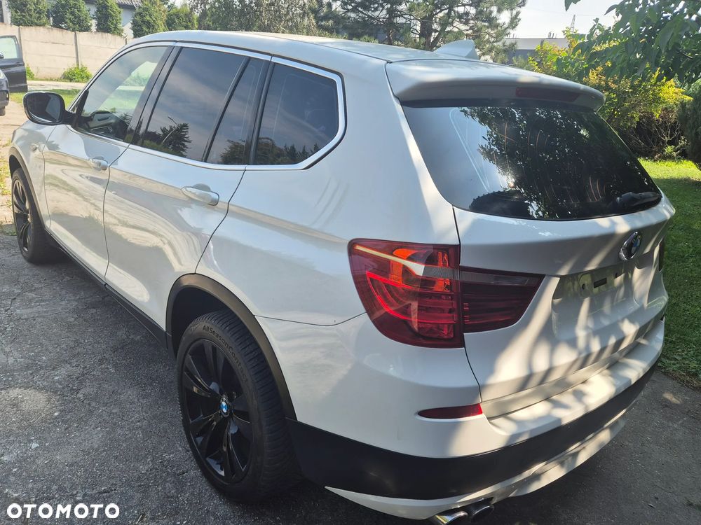 BMW X3 xDrive35d Sport-Aut - 3