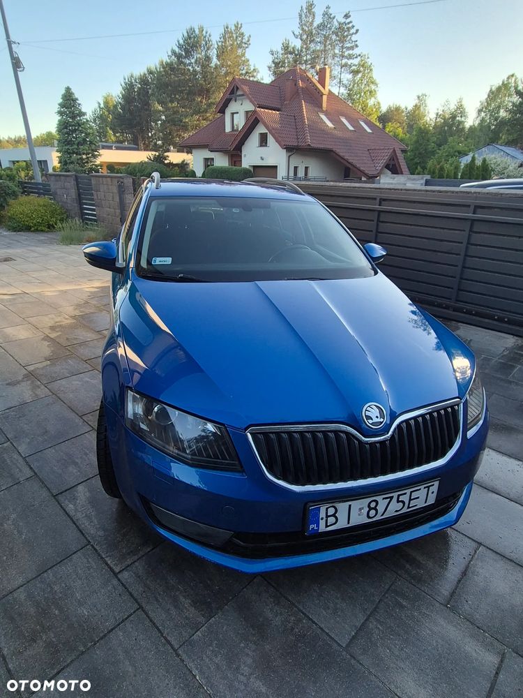 Skoda Octavia 2.0 TDI Elegance DSG - 1