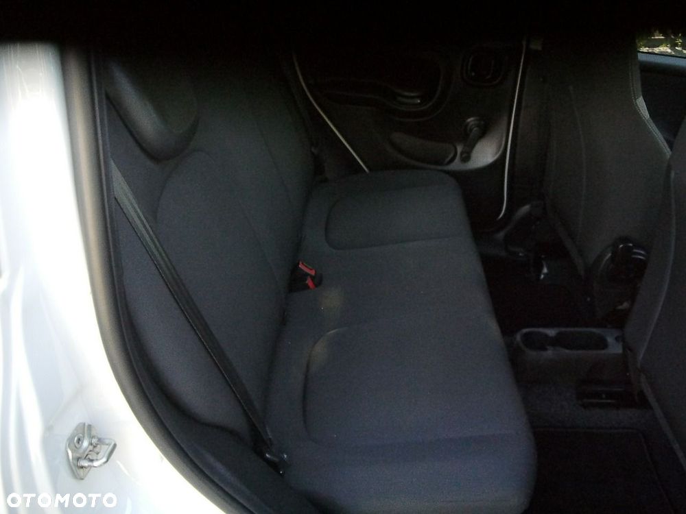 Fiat Panda 1.2 Start&Stop City Cross - 27