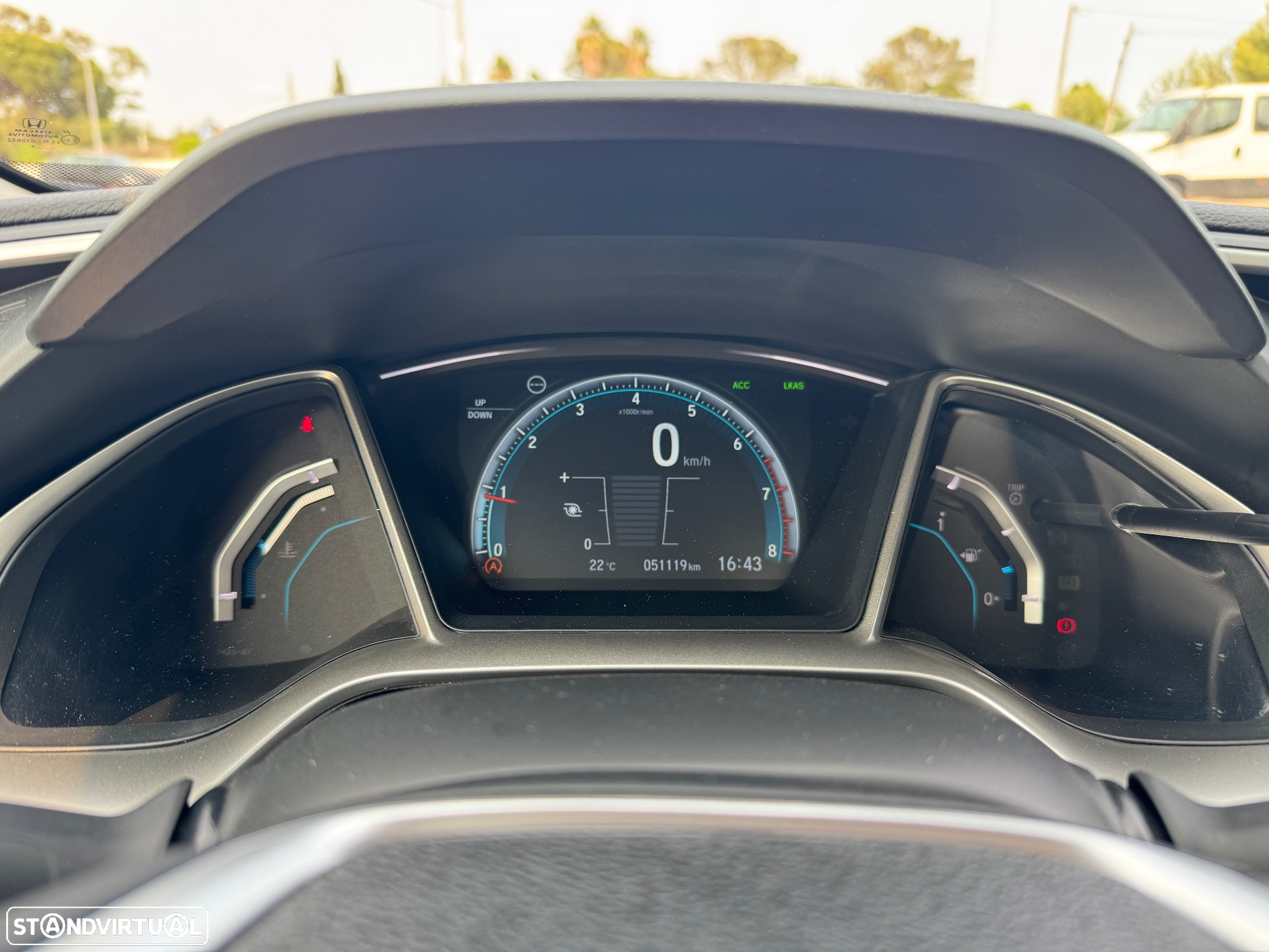 Honda Civic 1.5 i-VTEC Executive - 9