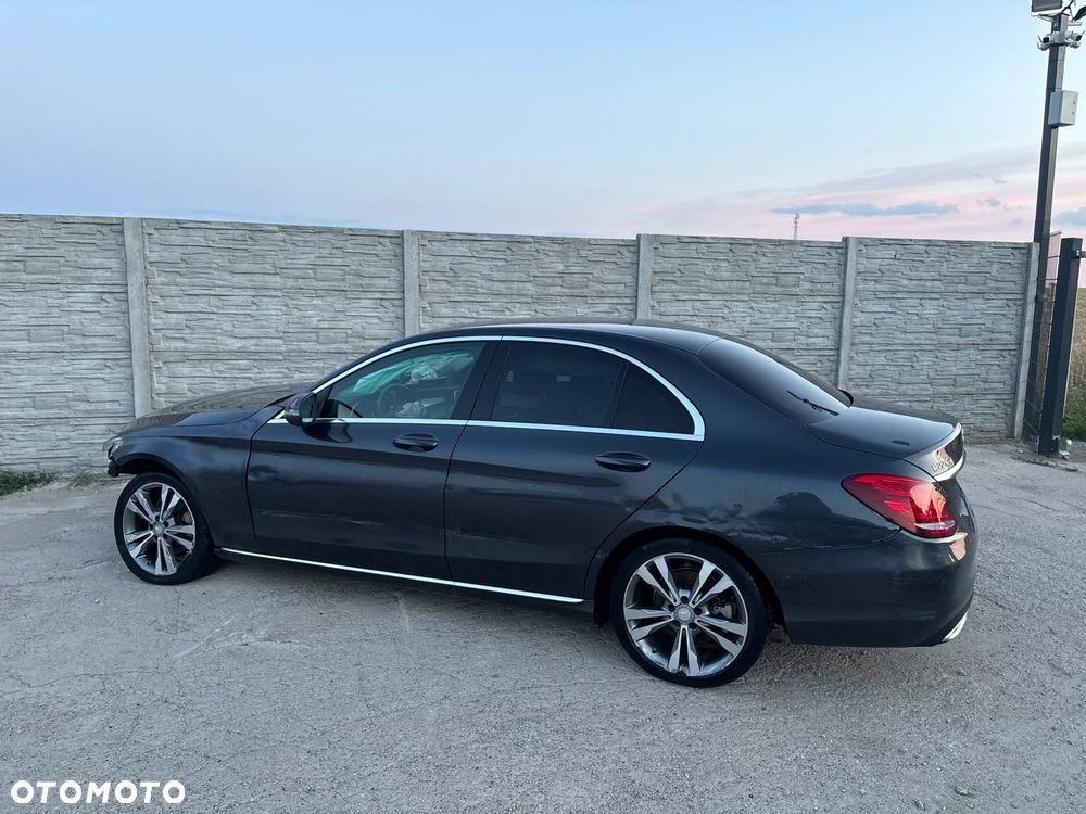 Mercedes-Benz Klasa C 220 (BlueTEC) d 7G-TRONIC Exclusive - 32