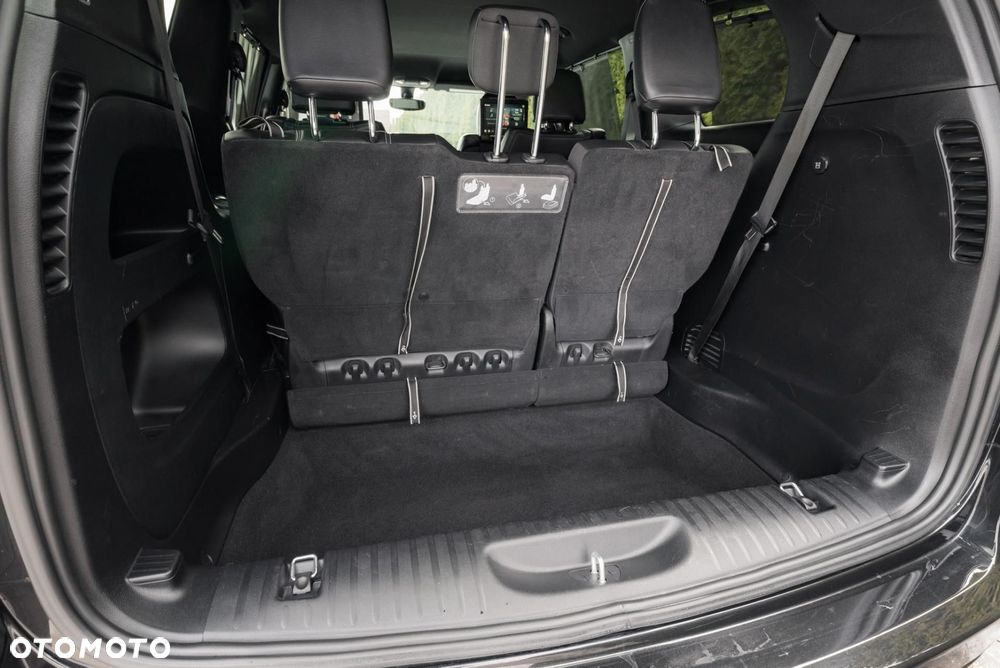 Chrysler Pacifica - 35