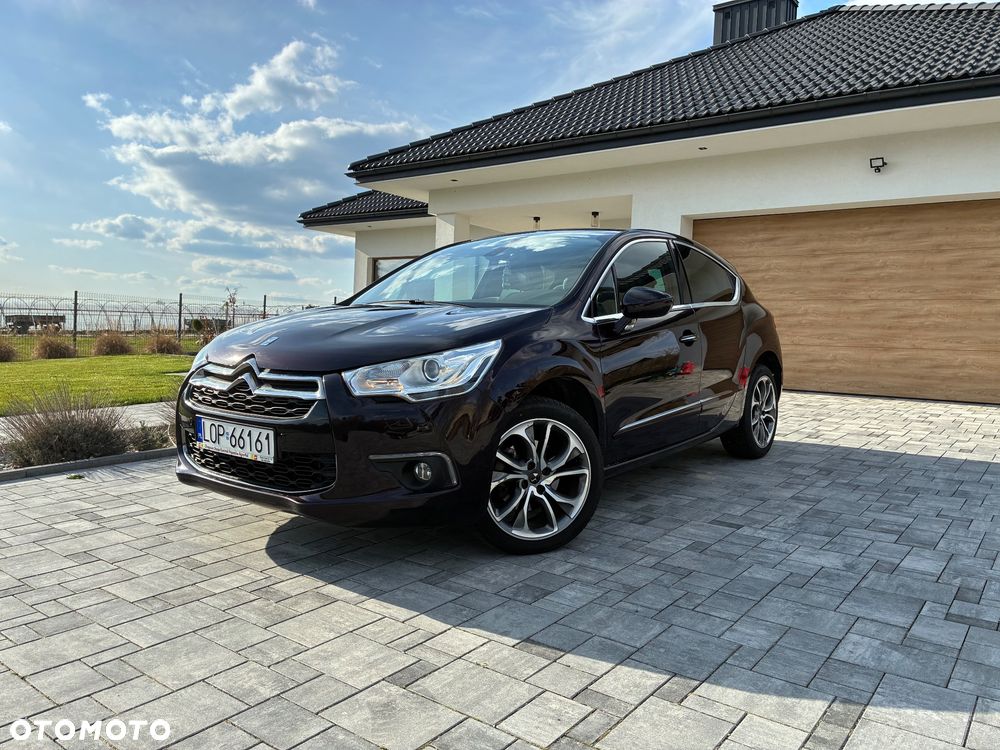 Citroën DS4 1.6 THP SoChic - 1