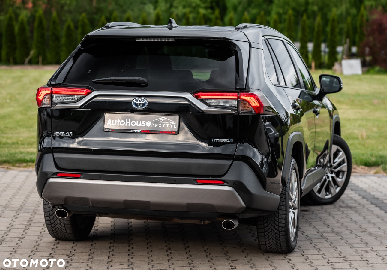 Toyota RAV4 2.5 4x4 Hybrid Team Deutschland - 12
