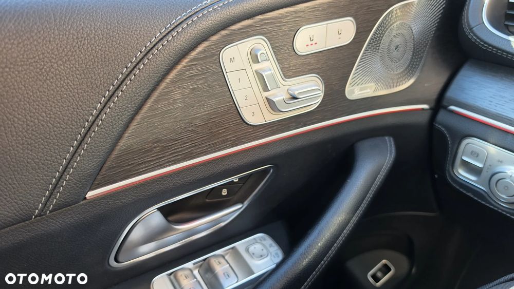 Mercedes-Benz GLE 300 d 4-Matic - 12