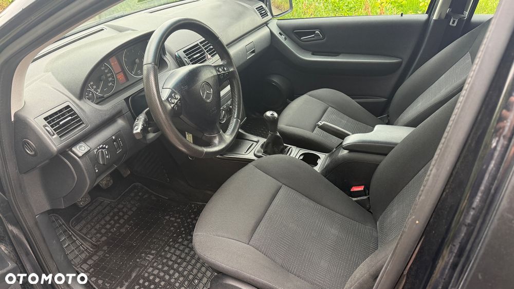 Mercedes-Benz Klasa A 160 BlueEFFICIENCY Elegance - 7