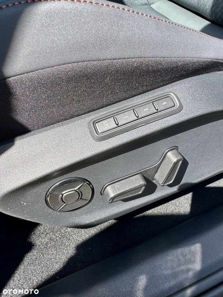 Cupra Raval 52kWh Dynamic - 22