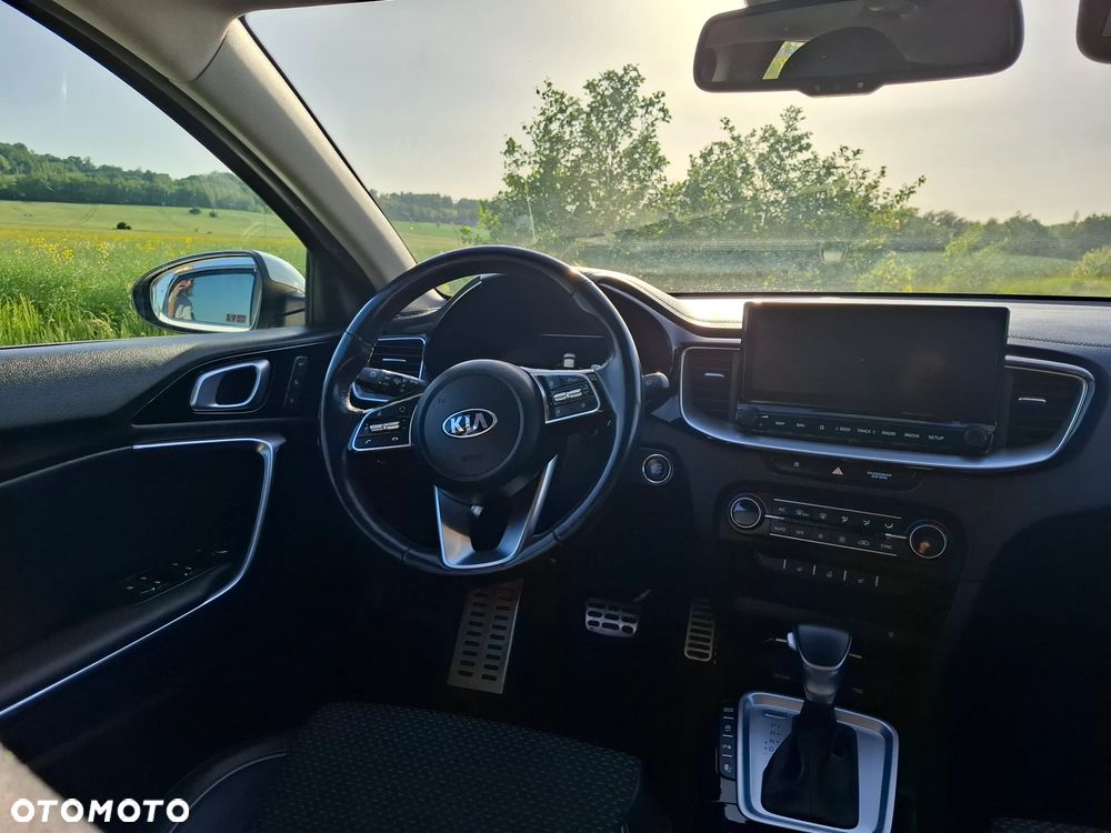 Kia XCeed 1.6 CRDi mHEV L Business Line DCT - 13