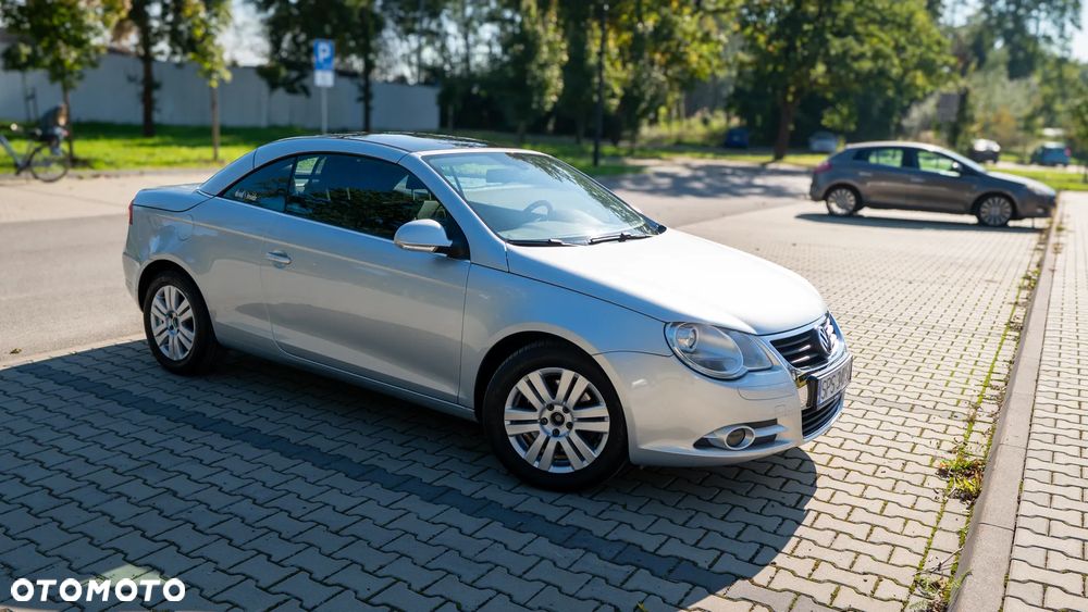 Volkswagen Eos 2.0 TDI DPF DSG - 11
