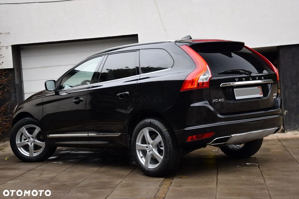 Volvo XC 60 D4 AWD Summum - 5