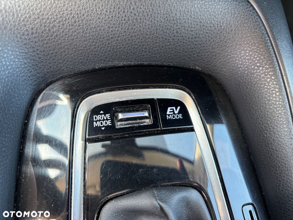 Toyota Corolla 1.8 Hybrid Executive - 35