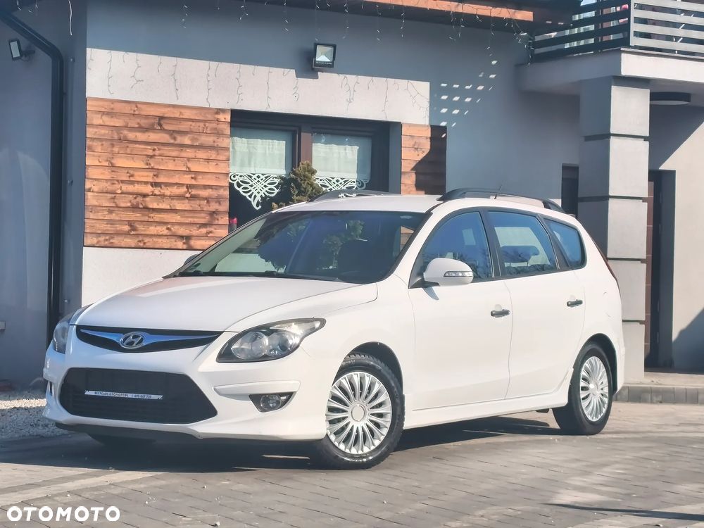 Hyundai i30 1.6 CRDi Classic + - 7