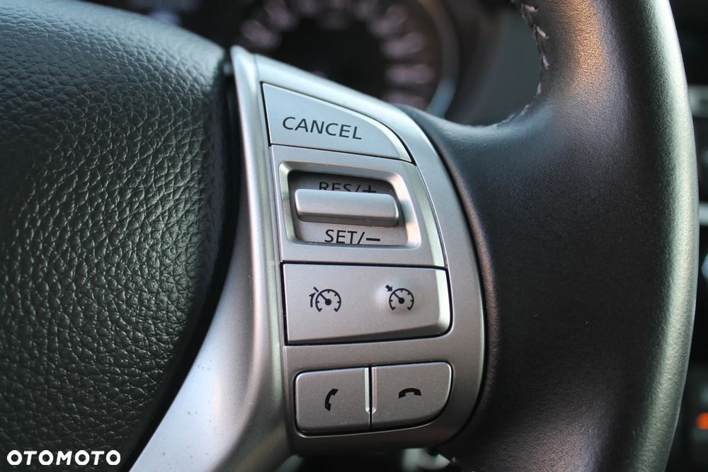 Nissan Qashqai 1.2 DIG-T N-Vision Xtronic EU6 - 17