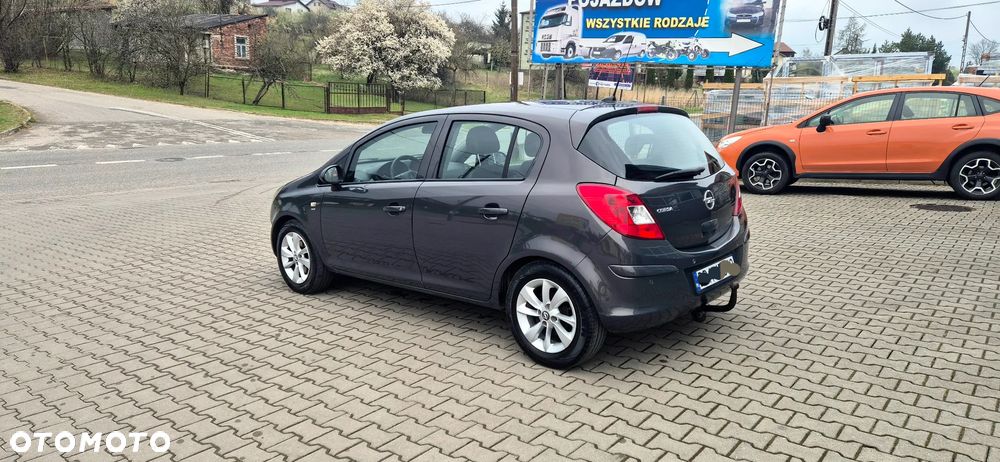Opel Corsa 1.4 16V Energy - 5
