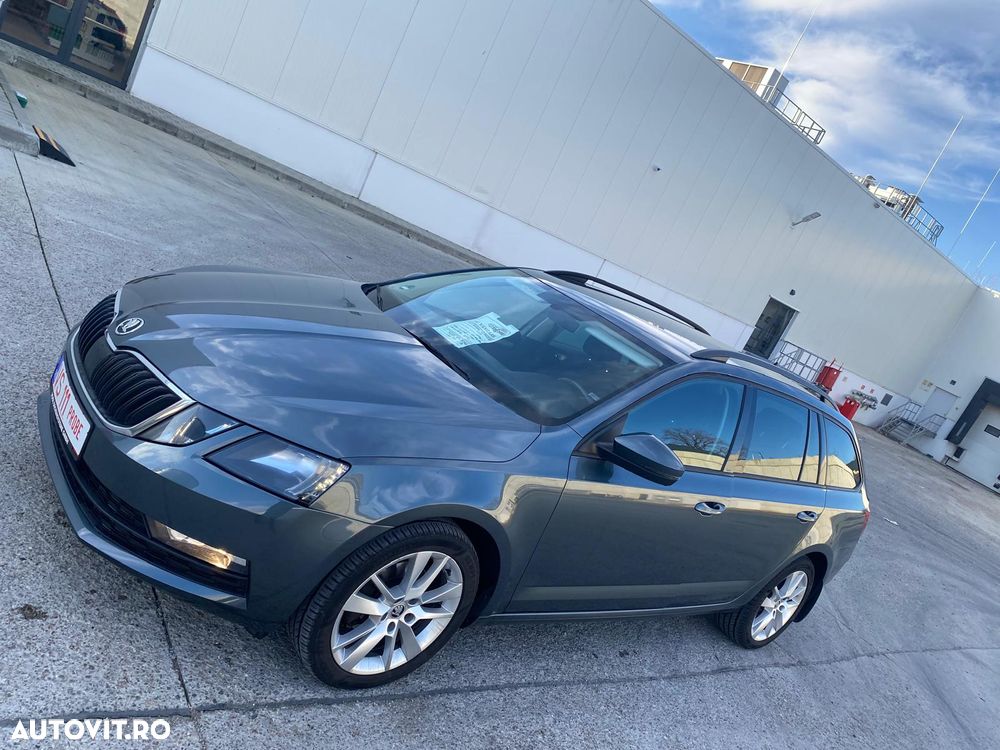 Skoda Octavia 2.0 TDI DSG Tour - 2