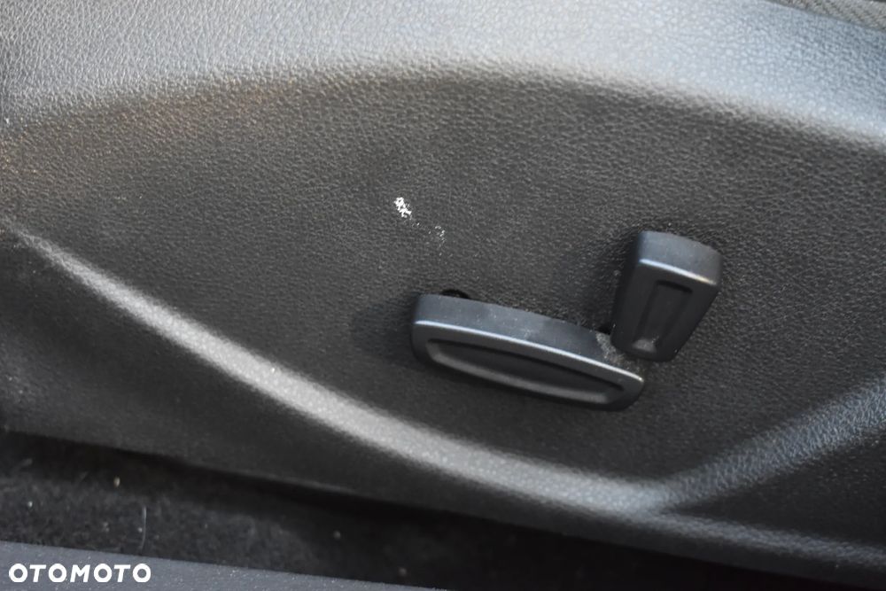 Ford Focus 2.0 EcoBoost ST mit Leder-Sport-Paket - 18