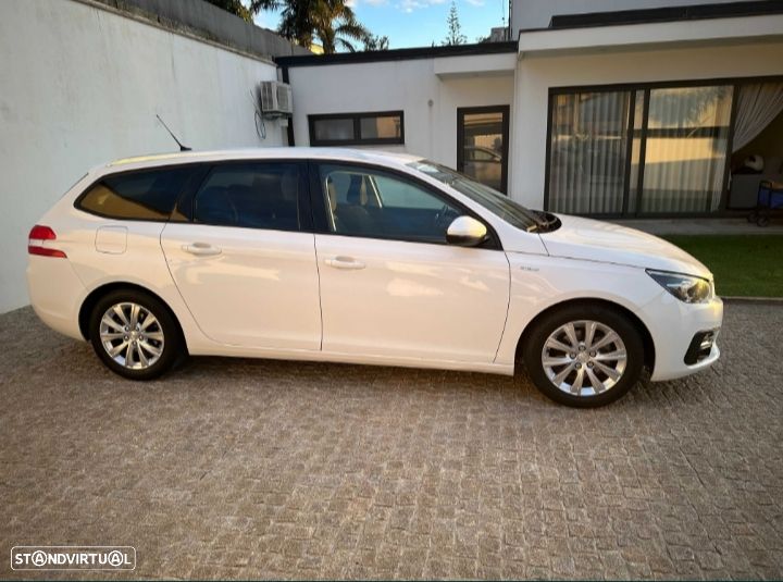 Peugeot 308 SW 1.2 PureTech Style - 4