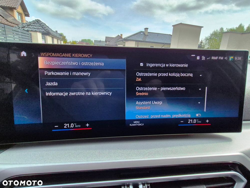 BMW Seria 3 320i Sport Line - 25
