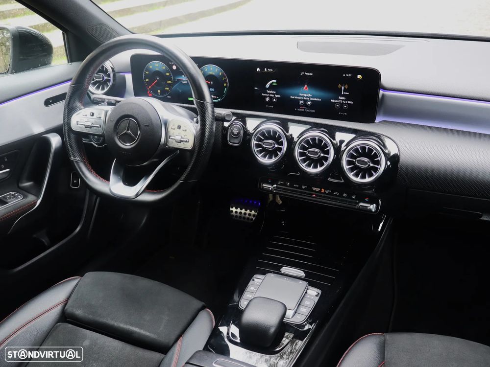 Mercedes-Benz A 250 e AMG Line - 41