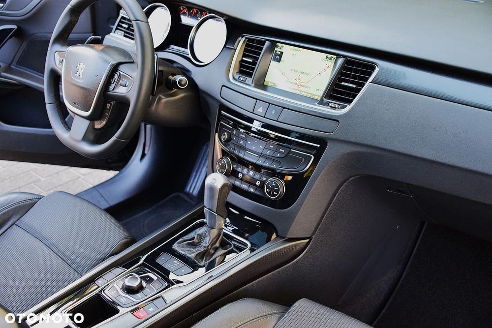 Peugeot 508 HDi FAP 160 Automatik Allure - 32