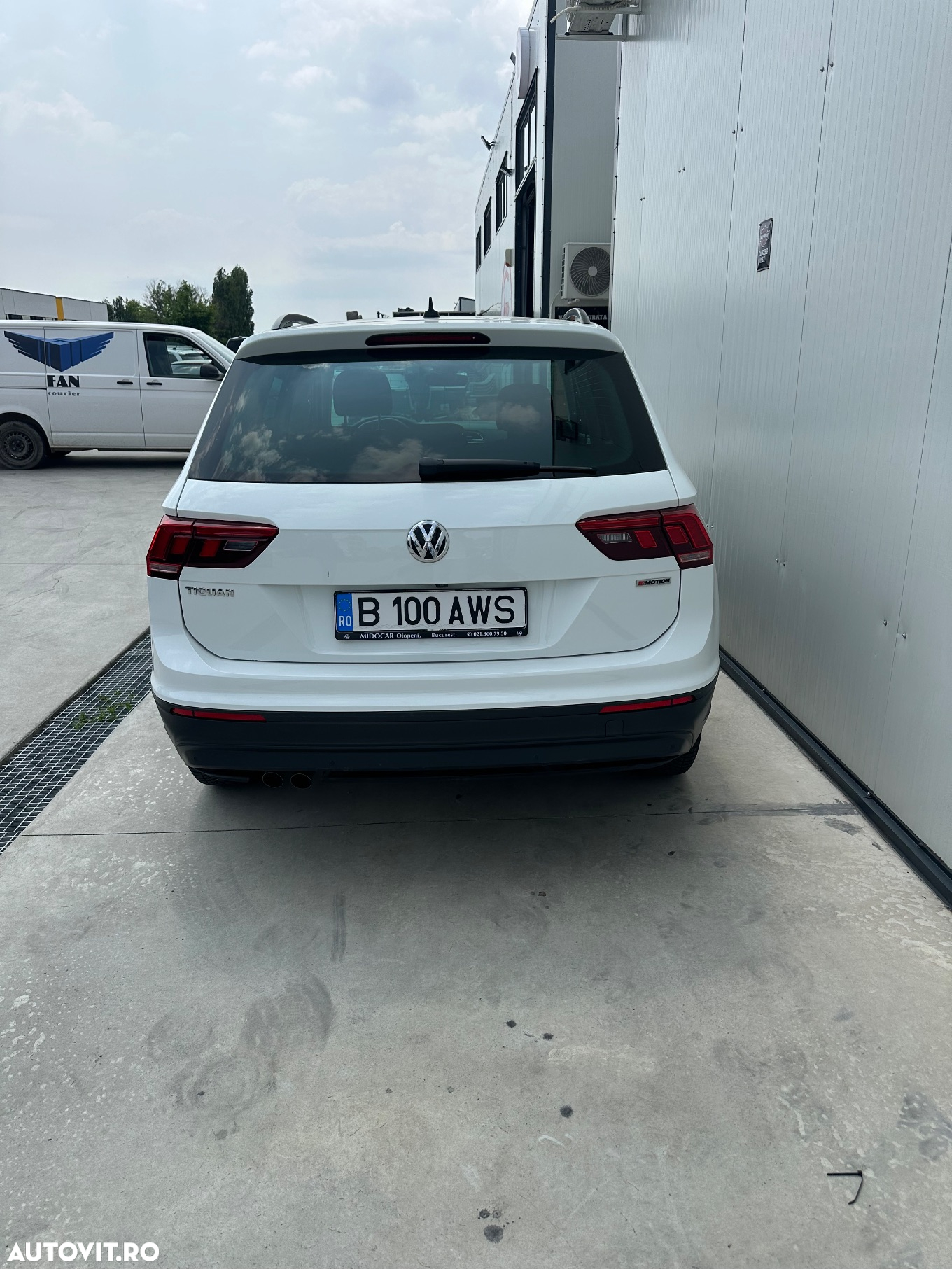 Volkswagen Tiguan 2.0 TDI 4Mot DSG Trendline - 3