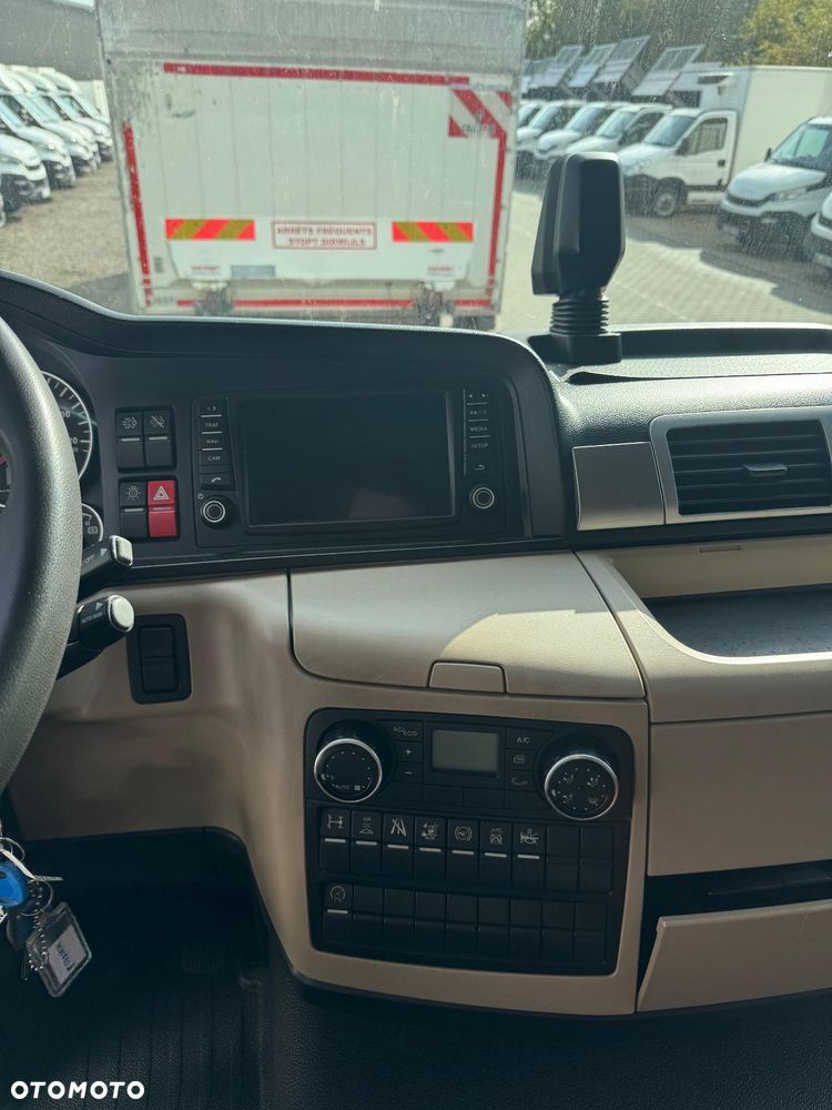 MAN TGM 18T  TGL Krótki rozstaw osi BECZKA ASENIZACYJNA Wywrot Kiper Hakowiec Skibicki King - 12