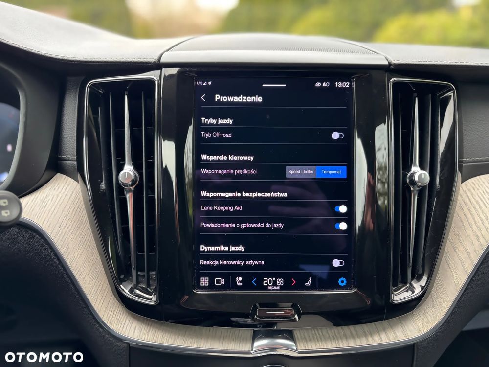 Volvo XC 60 B5 D AWD Geartronic Inscription - 35