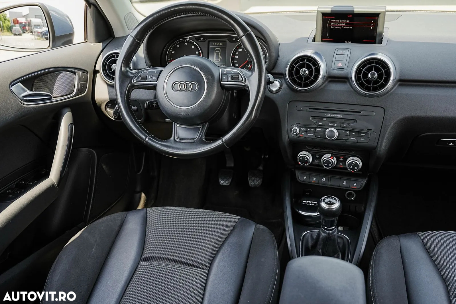 Audi A1 Sportback 1.2 TFSI Attraction - 10