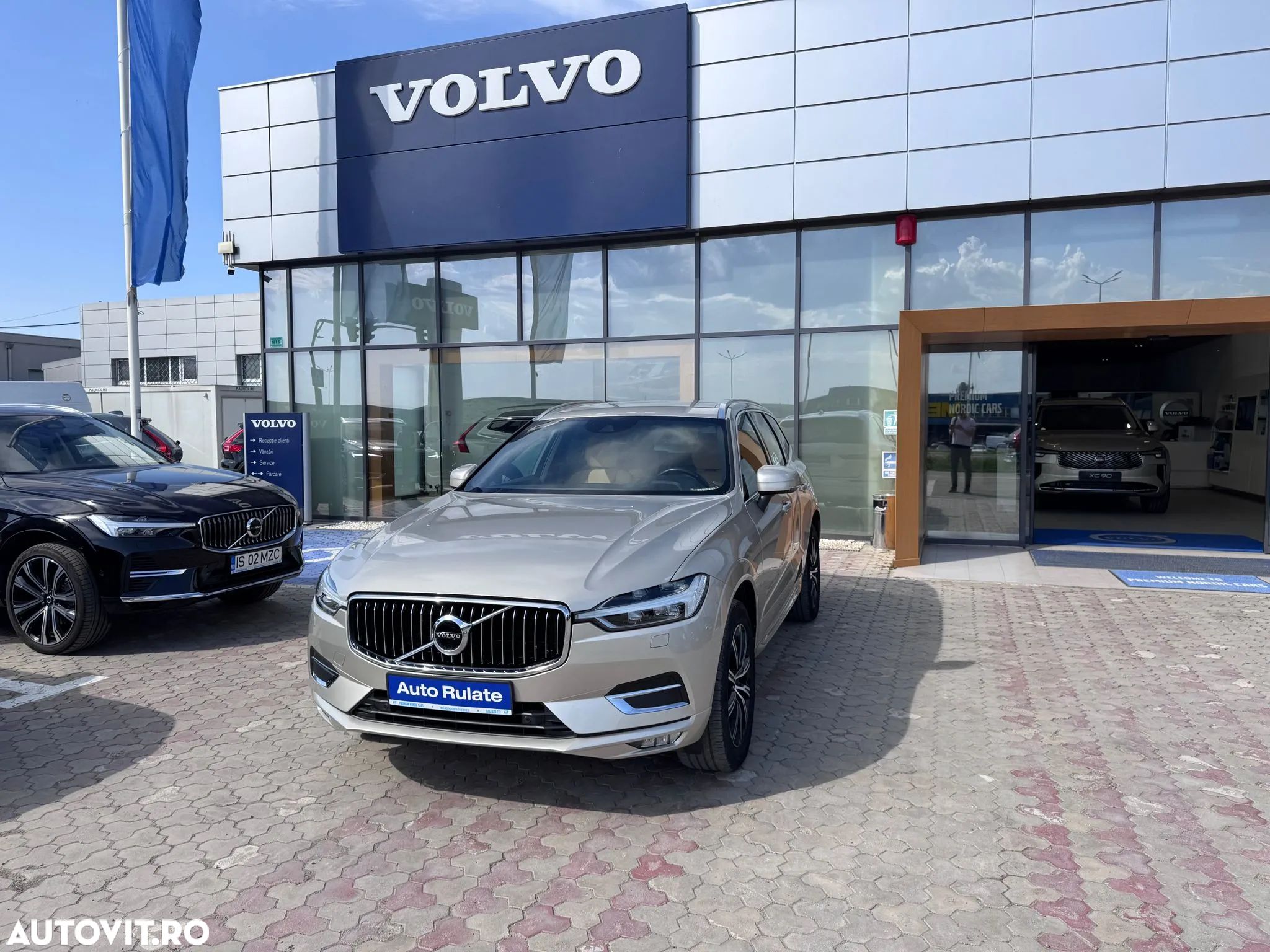 Volvo XC 60 B4 MHEV AWD Inscription - 1