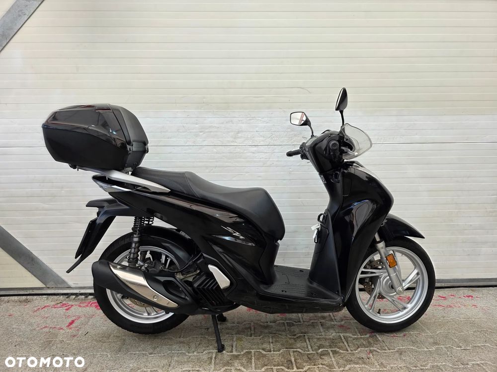 Honda SH - 19