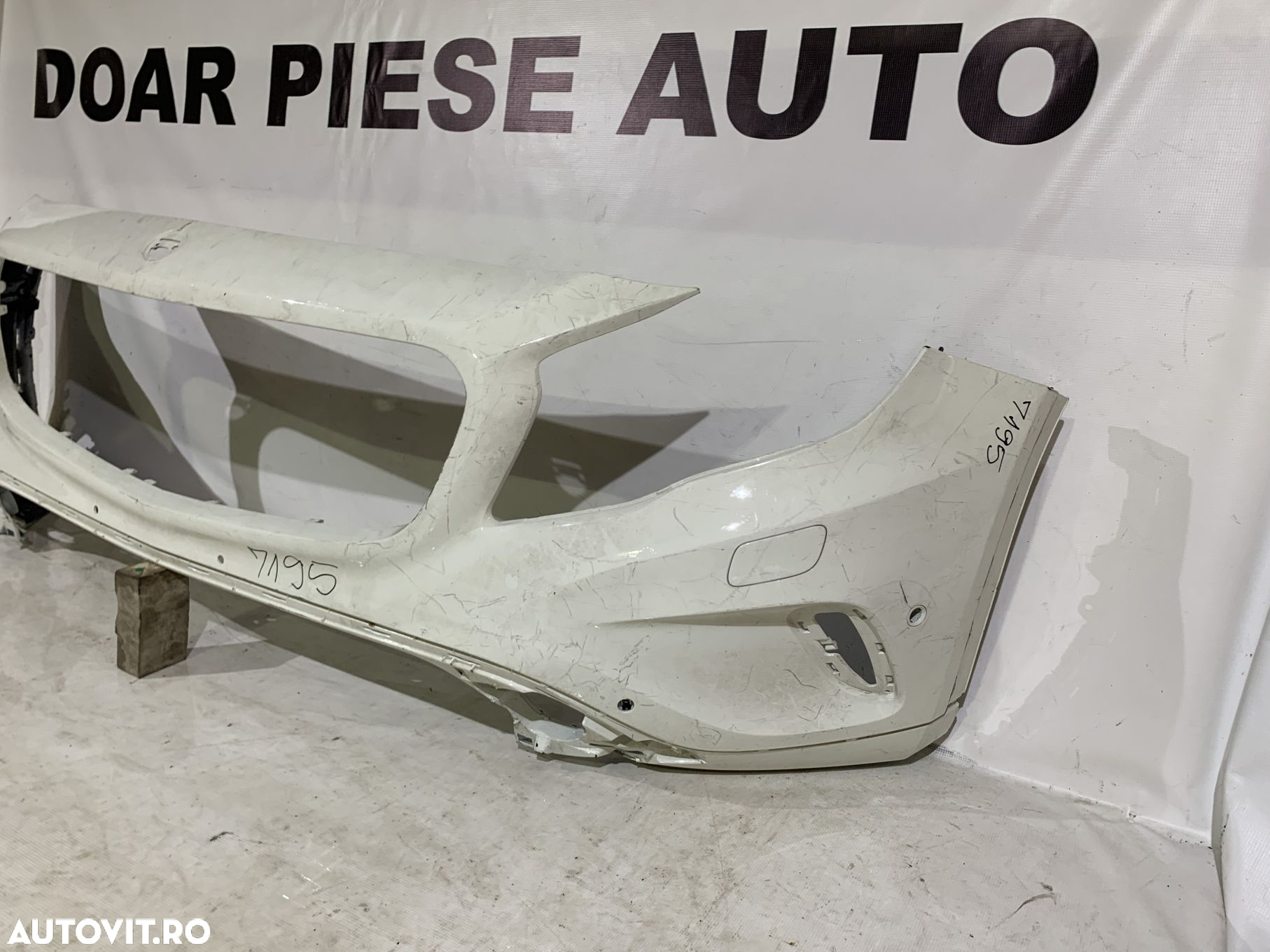 Bara fata Mercedes GLA X156, 2013, 2014, 2015, 2016, 2017, 2018, cod origine OE A1568850425. - 2