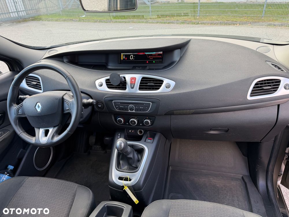 Renault Scenic 1.6 16V Authentique - 15